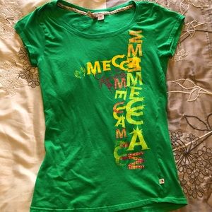 Cute women’s fitted tee